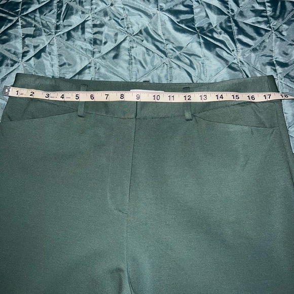 Liz Claiborne trousers - Picture 3 of 5